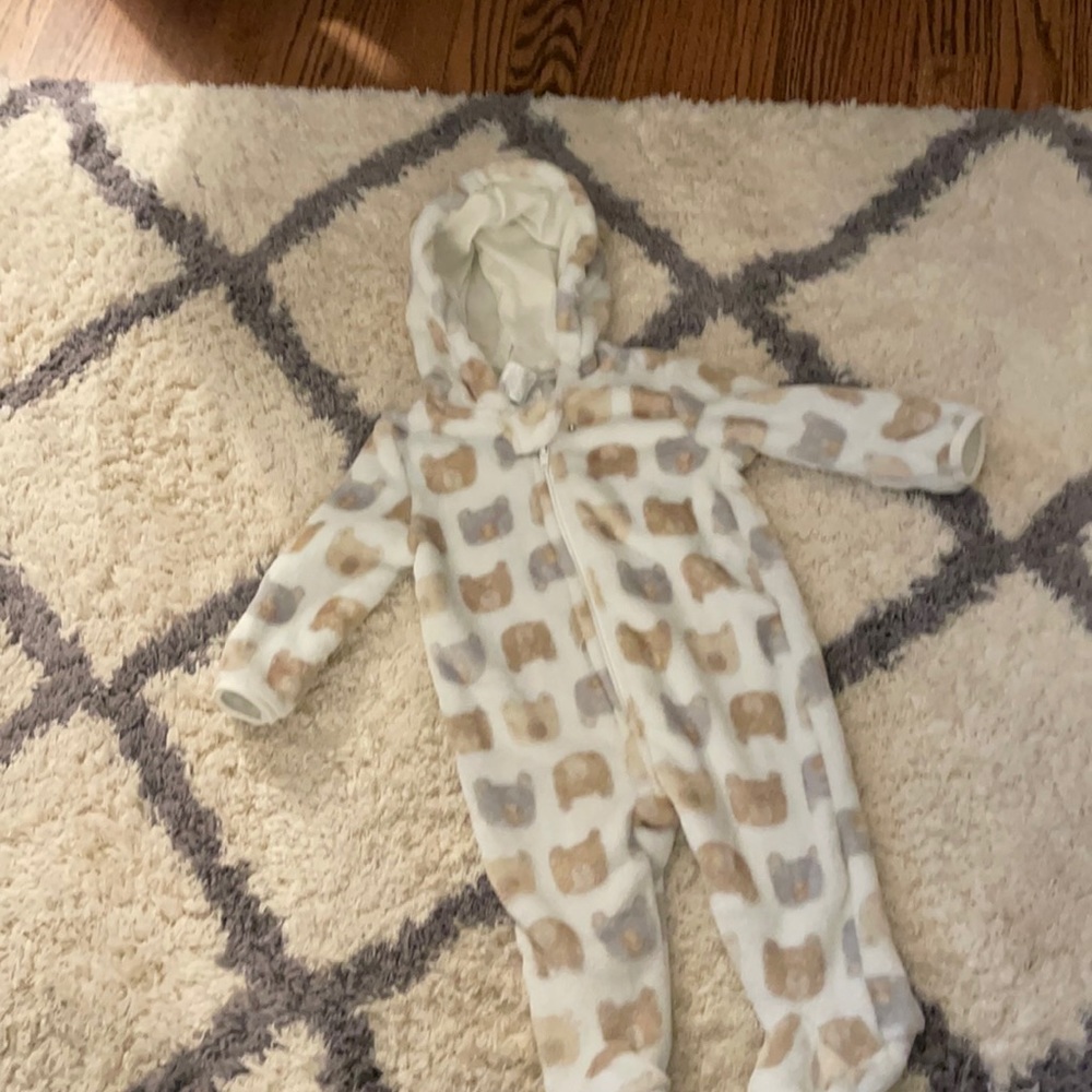 Baby Gear teddy bear sleeper with hood
